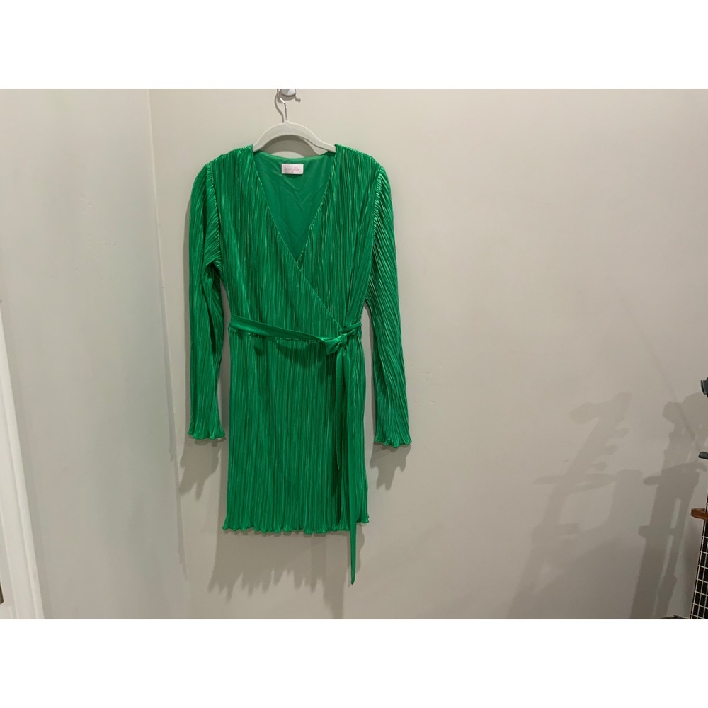 Glamorous Green Pleated Wrap‎ Dress Long Sleeve Tie Waist Mini